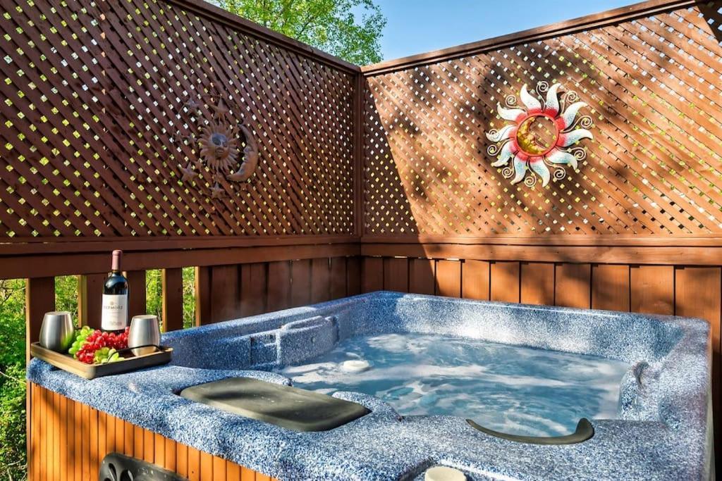 A Top Notch Lodge~Gatlinburg Buitenkant foto