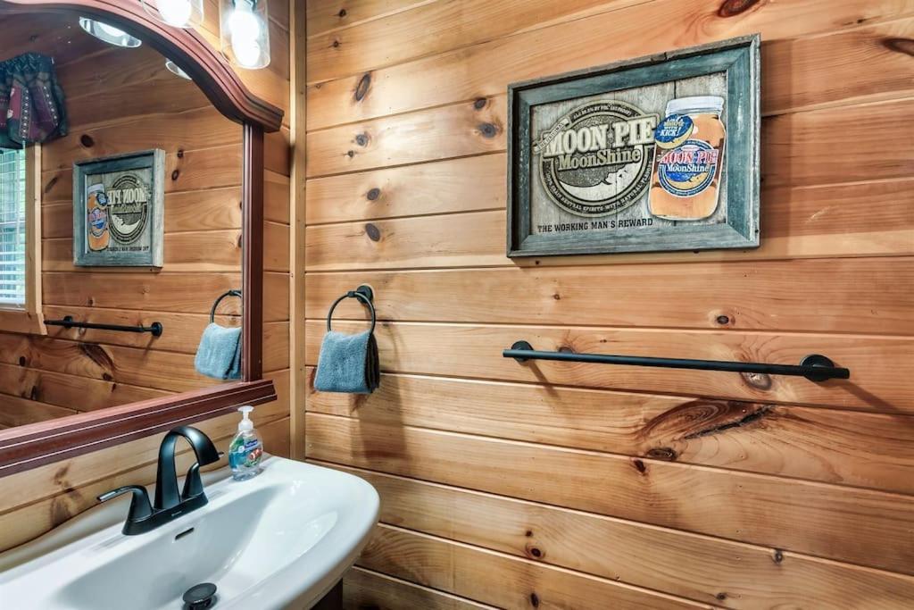 A Top Notch Lodge~Gatlinburg Buitenkant foto
